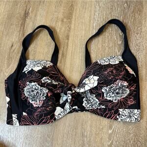 Beach to Beach Black Floral Bikini Bathing Suit Top 16
